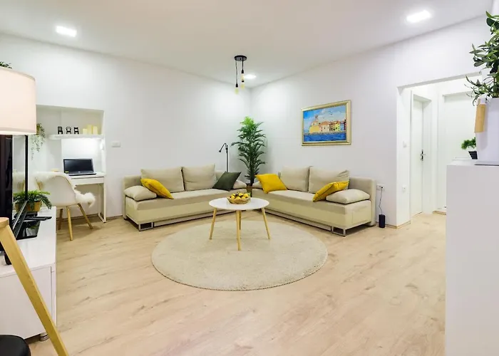 Jmj Apartma Oljka